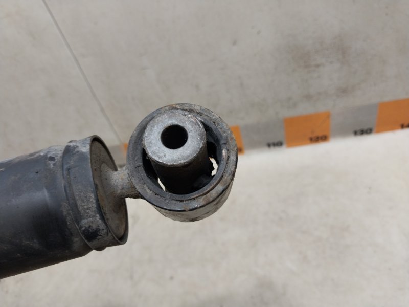 Амортизатор задний (стойка)