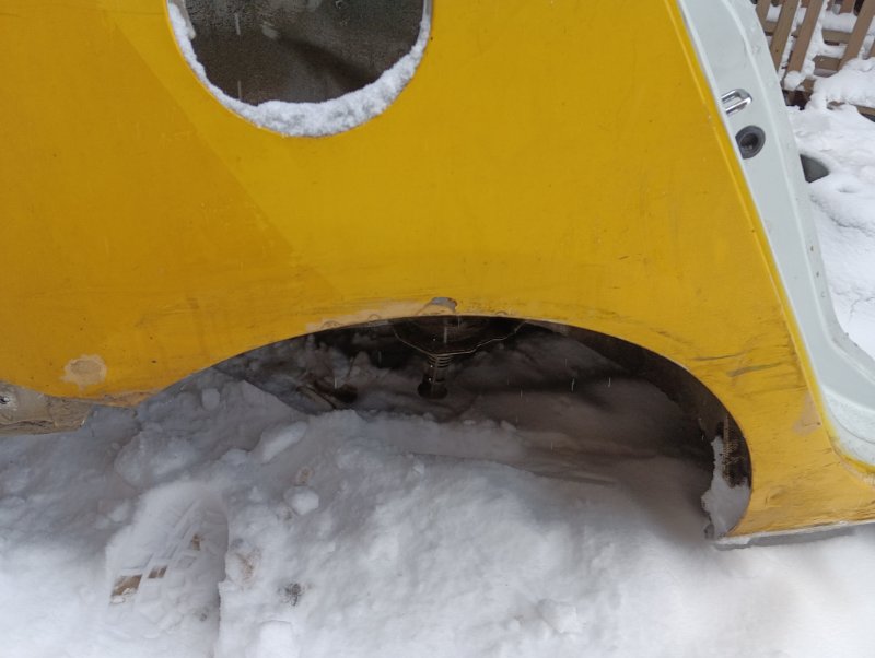 Крыло заднее правое