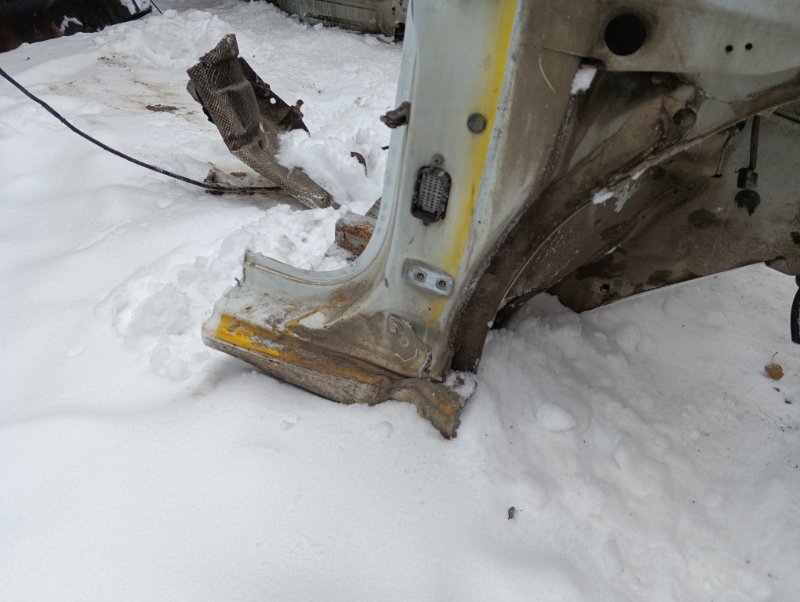 Лонжерон передний правый