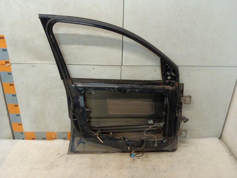 Дверь передняя левая