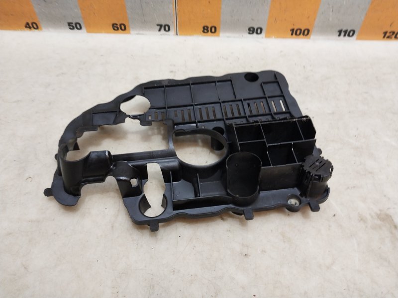 Маслоотражатель