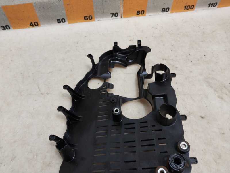 Маслоотражатель