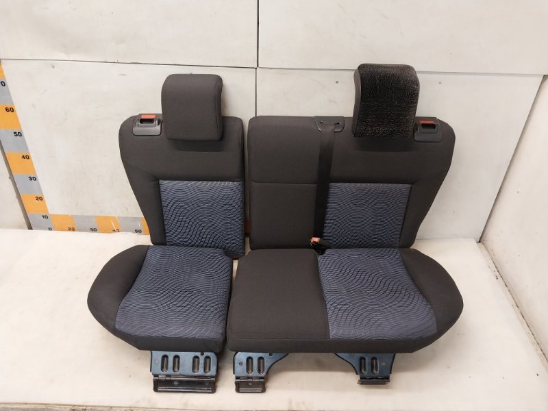 Сиденье салонное