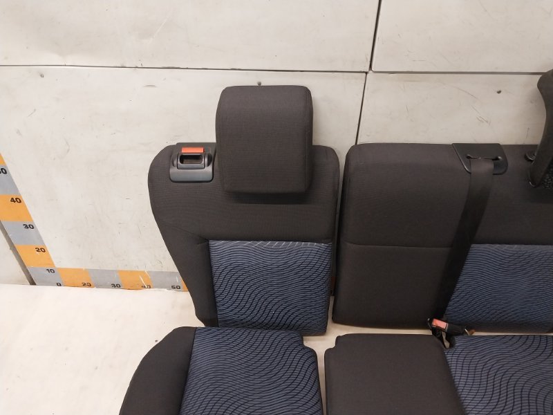 Сиденье салонное