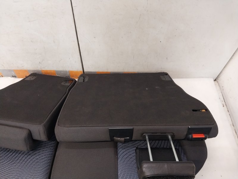 Сиденье салонное