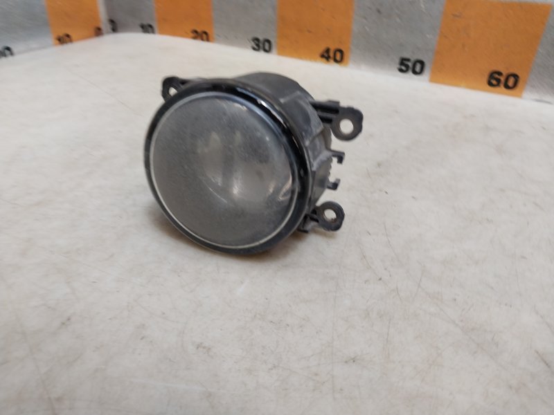 Фара противотуманная