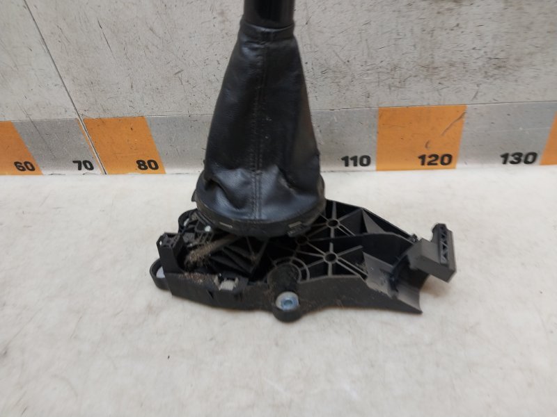 Кулиса МКПП / АКПП