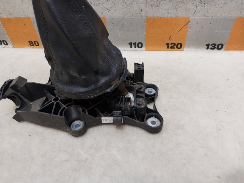 Кулиса МКПП / АКПП