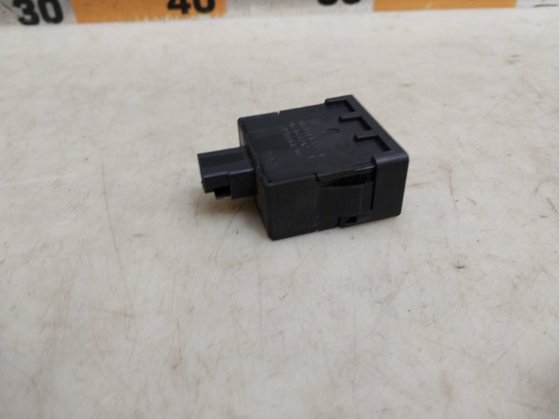 Кнопка корректора фар