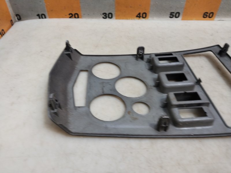 Рамка магнитолы