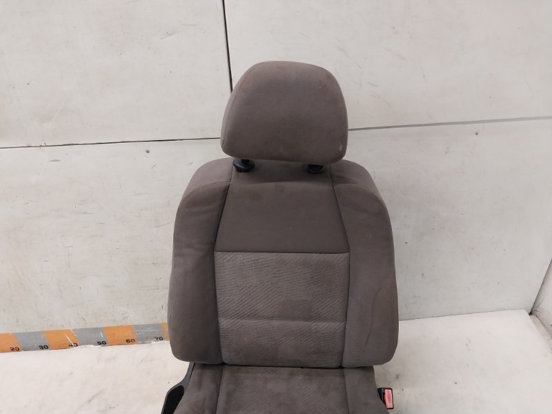 Сиденье переднее правое