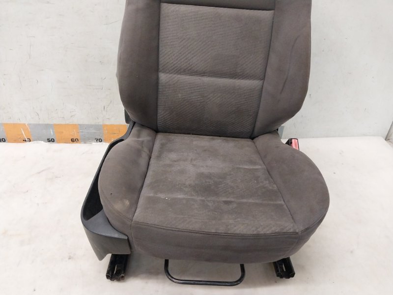 Сиденье переднее правое