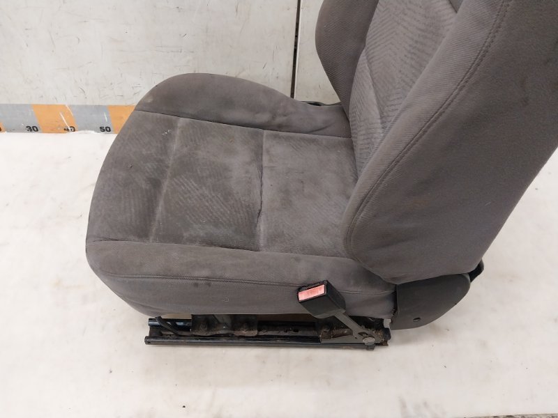 Сиденье переднее правое