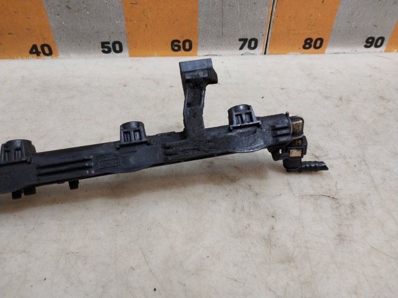 Рейка топливная (рампа)