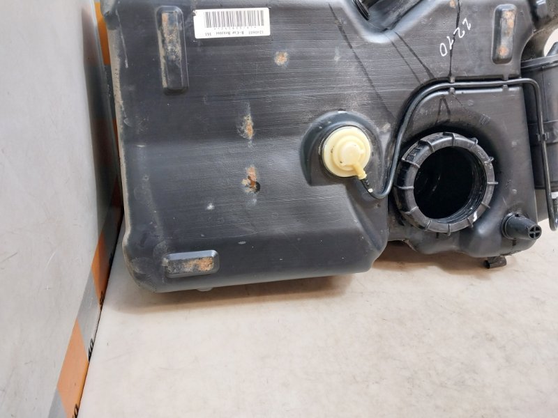 Бак топливный