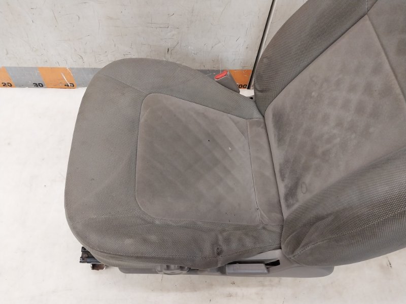 Сиденье переднее левое