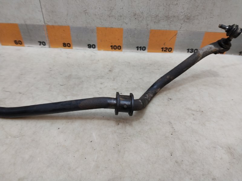 Стабилизатор передний