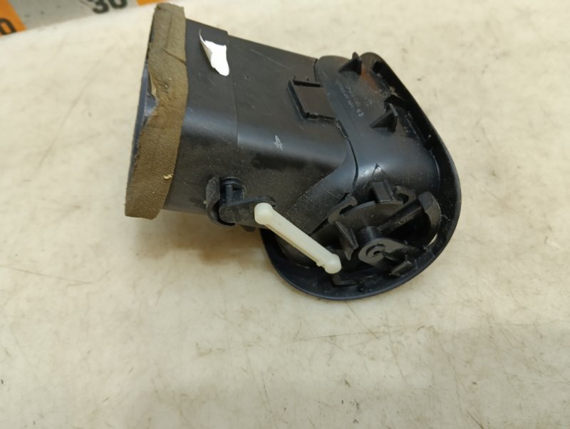 Дефлектор воздушный