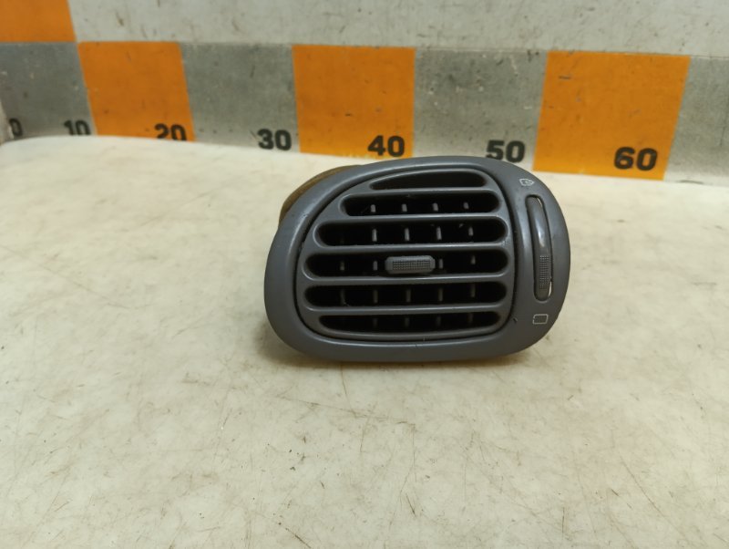 Дефлектор воздушный