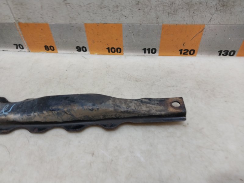 Балка передняя продольная