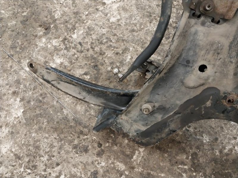 Балка подмоторная