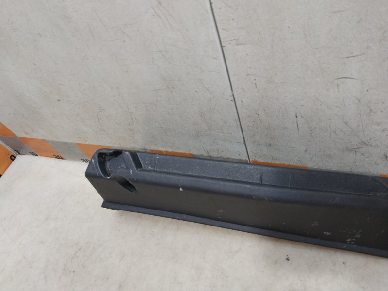 Держатель задней полки