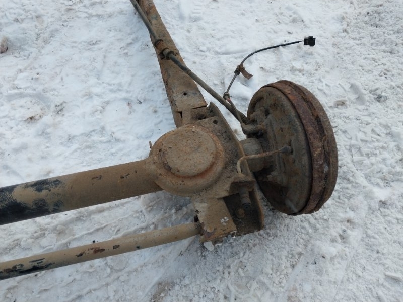 Балка задняя