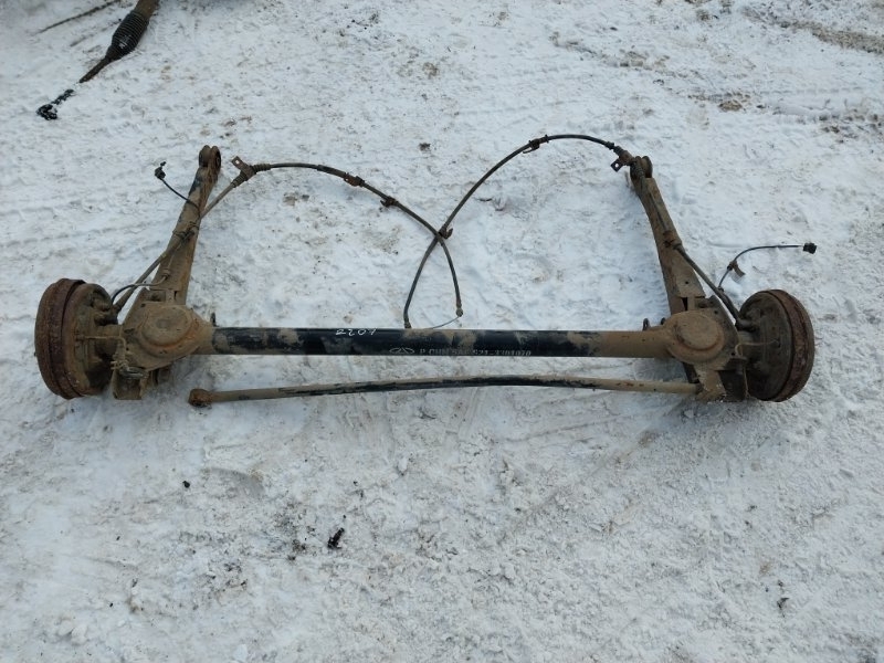 Балка задняя