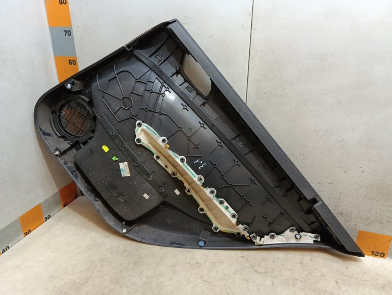 Обшивка двери