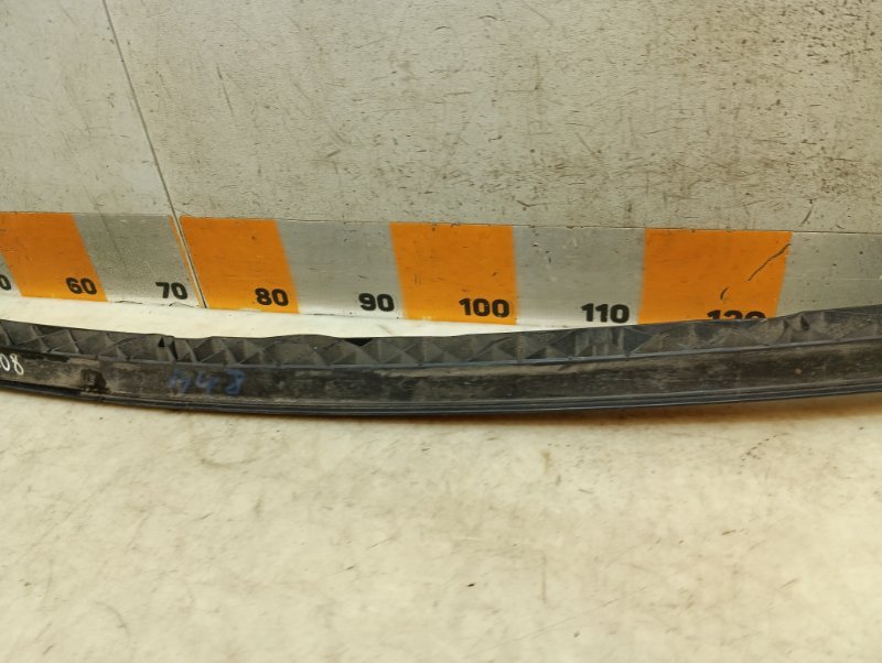 Решетка стеклоочистителей (Жабо)