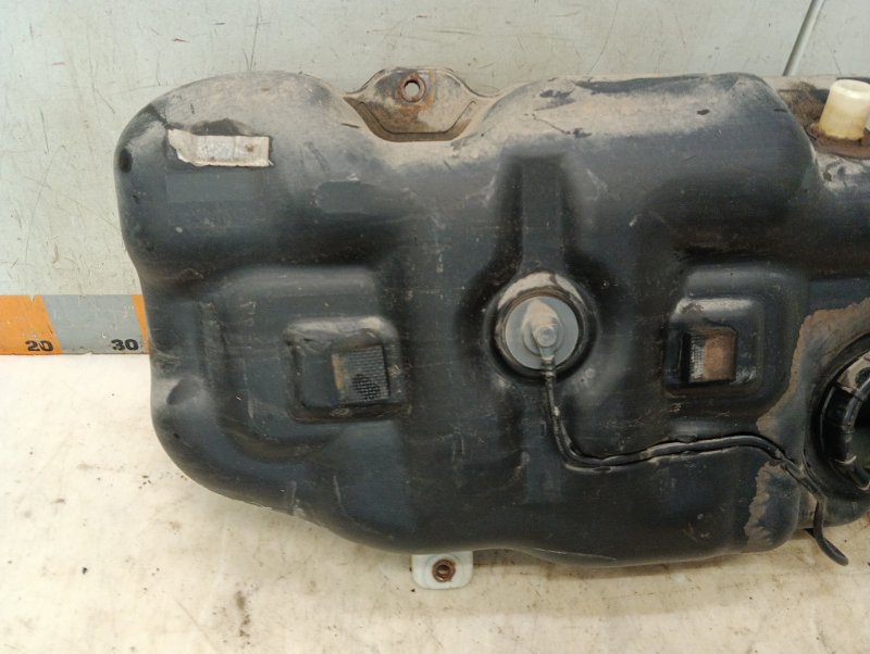 Бак топливный