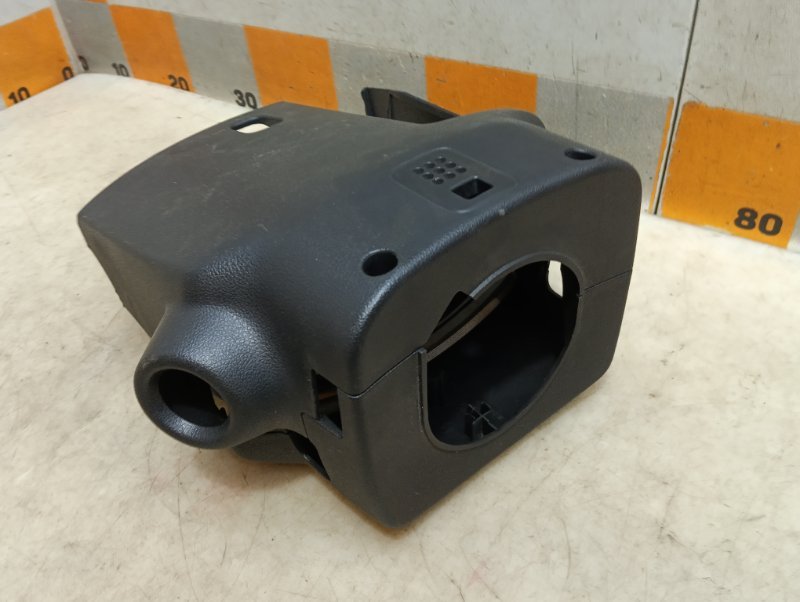 Кожух рулевой колонки