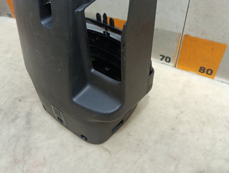 Кожух рулевой колонки