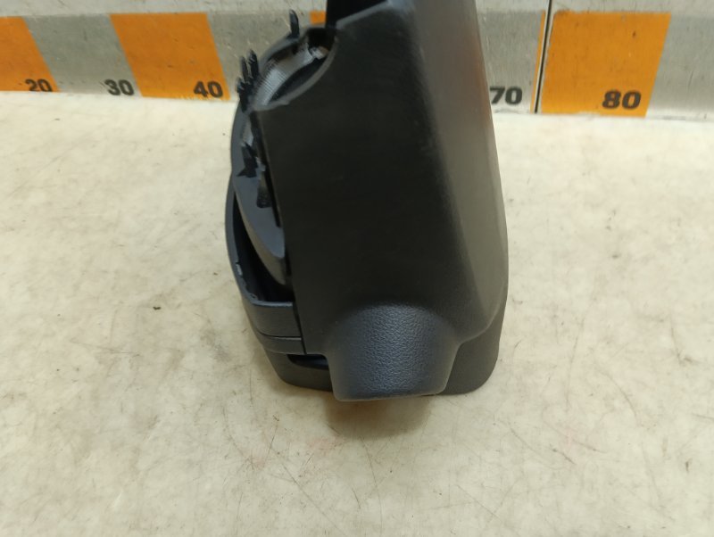 Кожух рулевой колонки