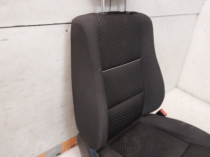 Сиденье переднее правое