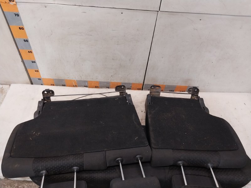 Сиденье салонное