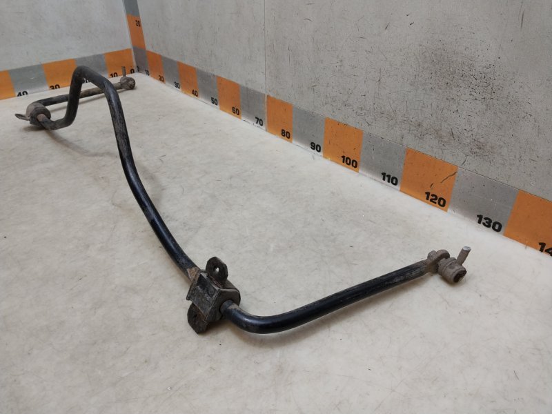 Стабилизатор задний