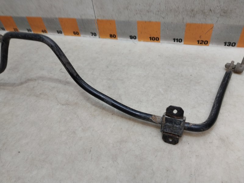 Стабилизатор задний