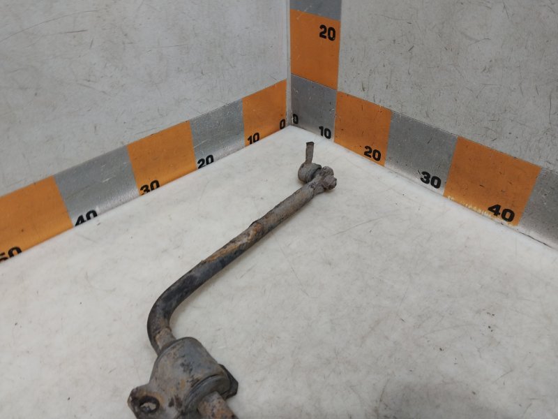 Стабилизатор задний