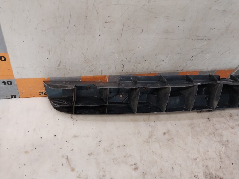 Усилитель заднего бампера