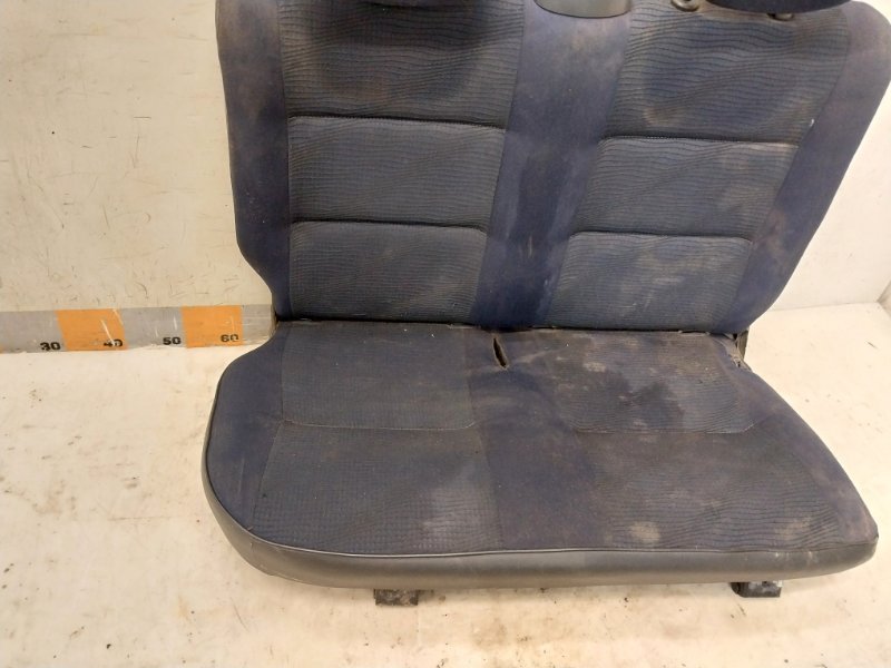 Сиденье салонное