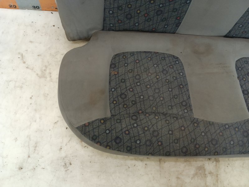 Сиденье салонное