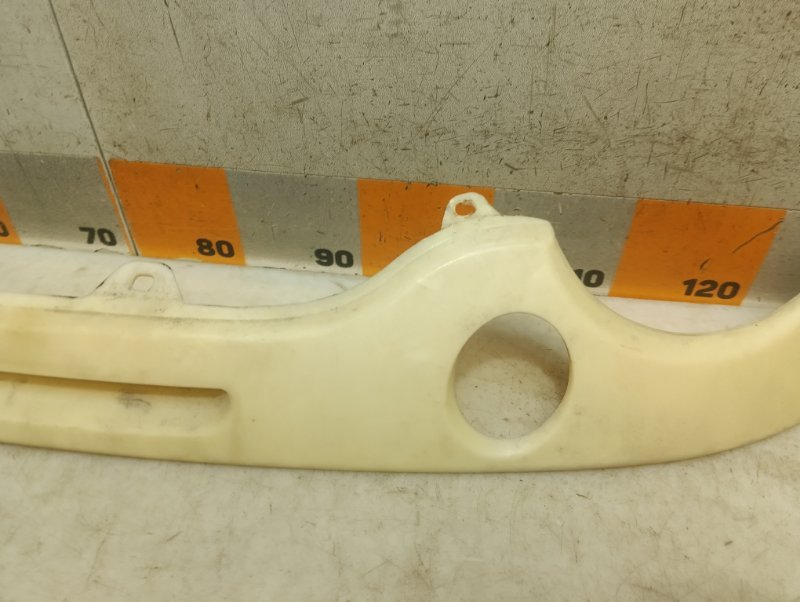 Планка под фару левая