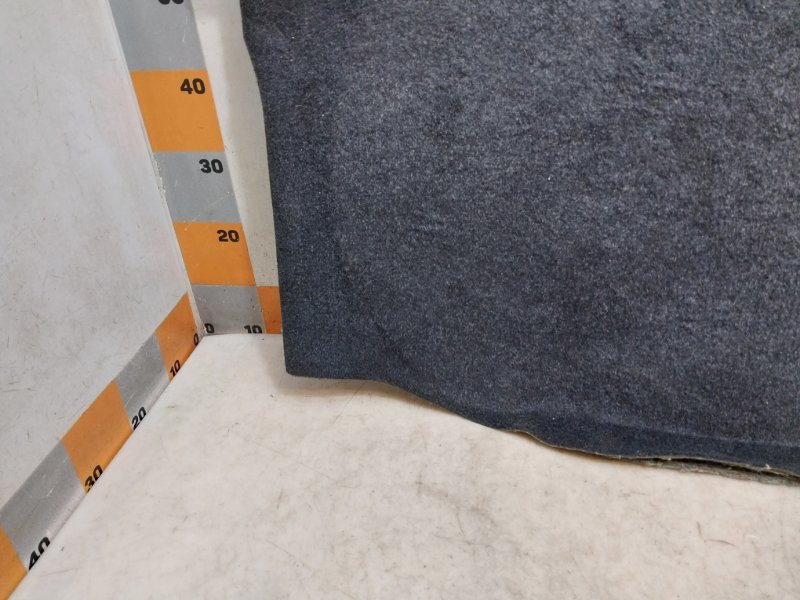 Пол багажника