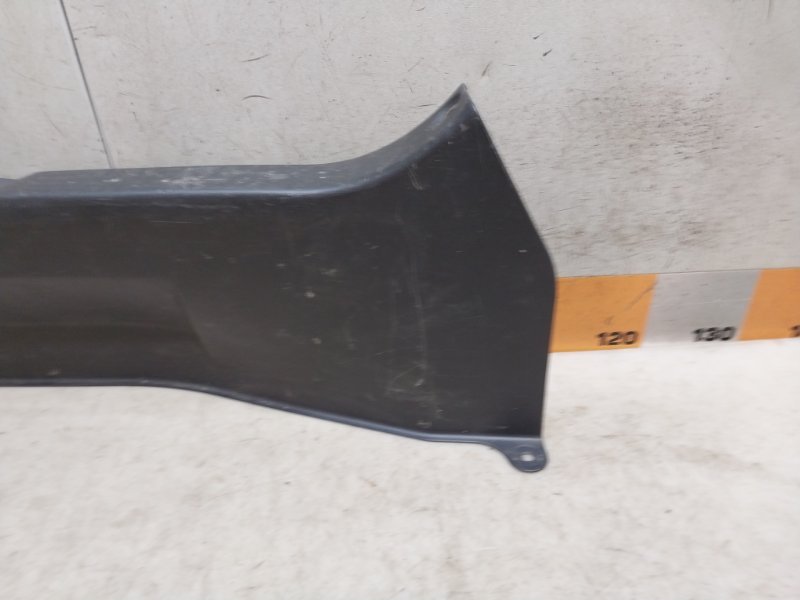 Обшивка багажника