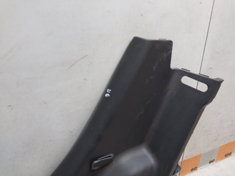 Обшивка стойки