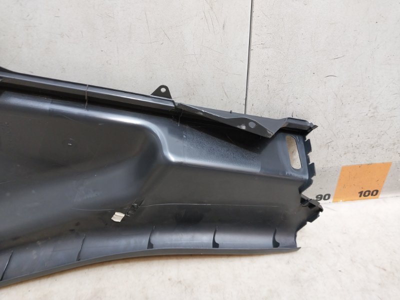 Обшивка стойки