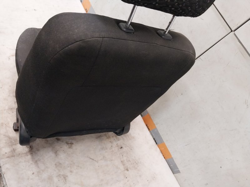 Сиденье переднее правое