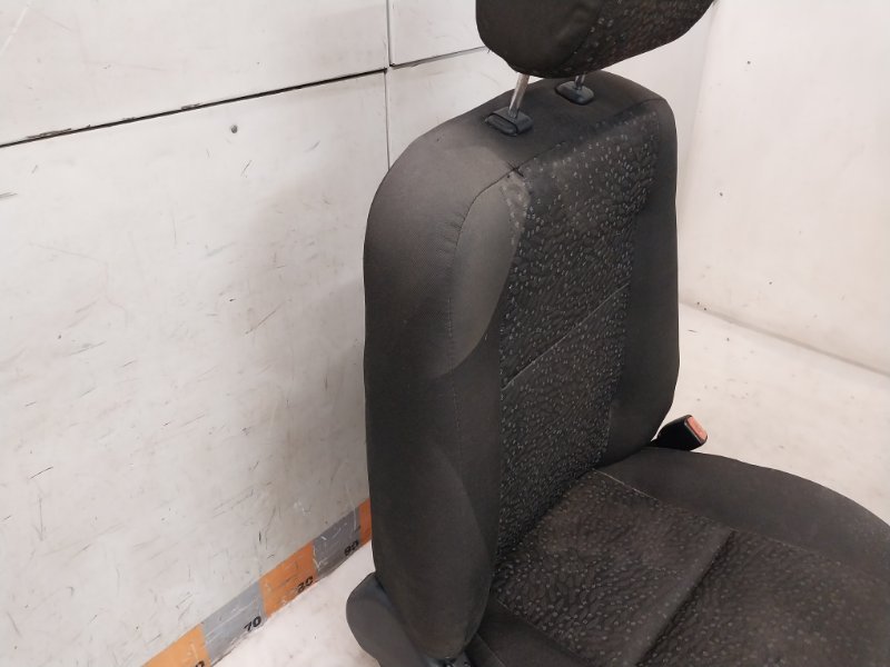 Сиденье переднее правое