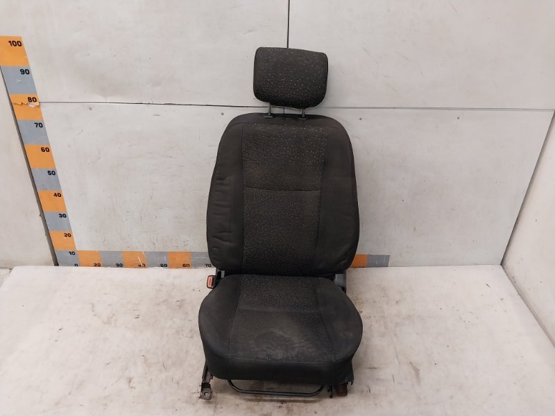 Сиденье переднее левое